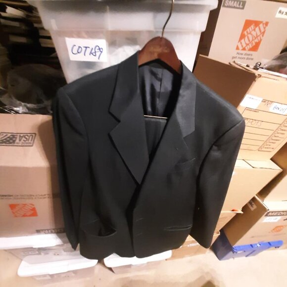 Vintage Men's Mani By Giorgio Armani 2 Pieces Tux Black Sz40/34 PreLoved Excelle - Picture 1 of 14